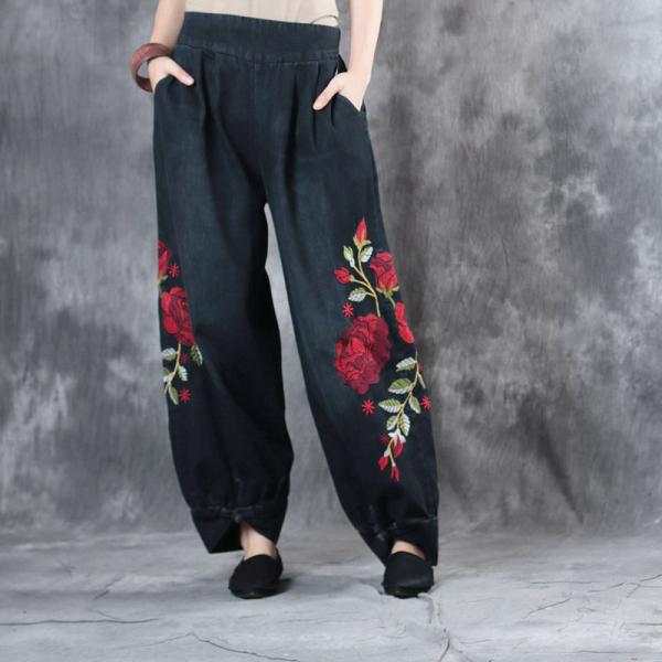 embroidered baggy jeans