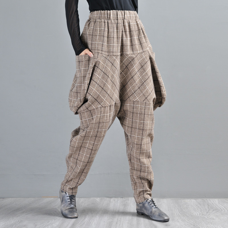 British Style Gingham Pants Womans Woolen Radish Pants in Khaki One ...