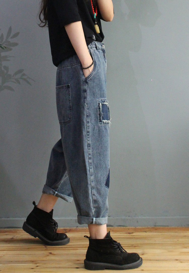 baggy distressed mom jeans