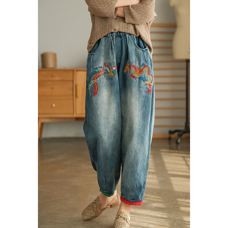 embroidered baggy jeans