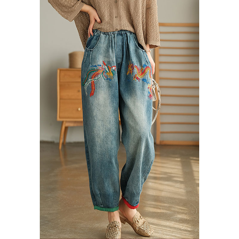 embroidered baggy jeans